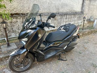 Yamaha XMAX 300 Tech Max 2024-thumb-1
