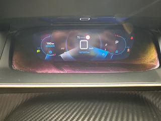 Peugeot 2008 2022 1.5 BLUEHDI 131 ALLURE PLUS EAT8-thumb-4