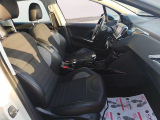 Peugeot 2008 2016 ALOURE 120ps 1,6 Diesel-thumb-25