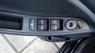 Hyundai i 20 2016-thumb-14