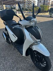 Honda SH 150i 2015-thumb-1