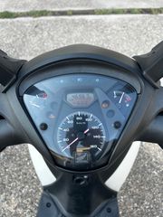 Honda SH 150i 2015-thumb-3