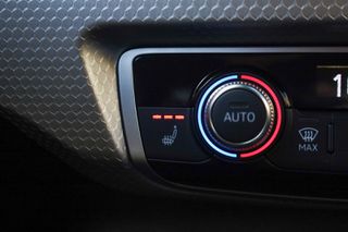 Audi A1 2019 Sportback 35 TFSI 150ΗP S line (Auto)-thumb-32
