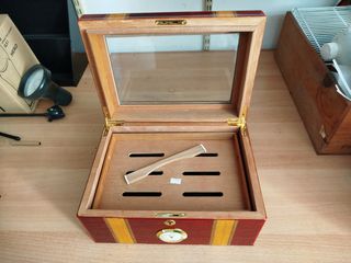 Πολυτελής Ξύλινος Υγραντήρας Πούρων (Humidor) με Γυάλινο Καπάκι & Υγρόμετρο ok-thumb-2