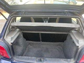 Volkswagen Polo 2000-thumb-11