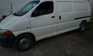 Paddy Wagon Toyota 2000 Hiacce