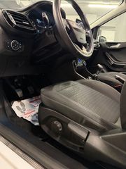 Ford Fiesta 2017 Titanium panorama-thumb-23