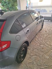 Citroen C4 2010-thumb-4