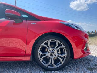 Ford Fiesta 2019 st line-thumb-9