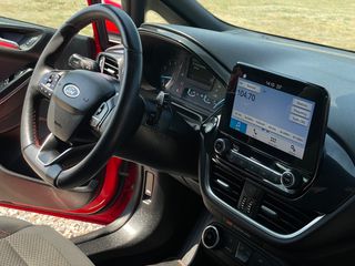 Ford Fiesta 2019 st line-thumb-33
