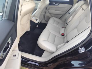 Volvo XC 60 2022 B4 ΥΒΡΙΔΙΚΟ ΠΕΤΡΕΛΑΙΟ-thumb-13