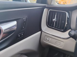 Volvo XC 60 2022 B4 ΥΒΡΙΔΙΚΟ ΠΕΤΡΕΛΑΙΟ-thumb-29