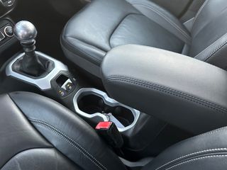 Jeep Renegade 2015 LIMITED-thumb-14