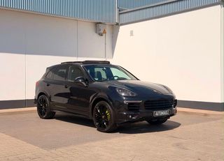Porsche Cayenne 2015 Porsche Cayenne S 3.0 - Hybrid - Automatik -