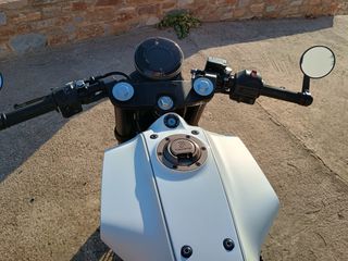 Husqvarna Vitpilen 2020 401-thumb-12