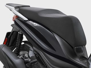 Piaggio Medley 200 2026 s-thumb-2