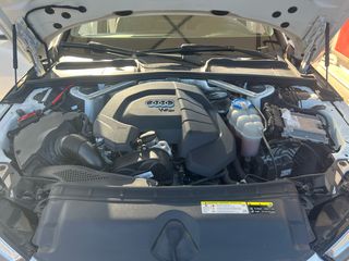 Audi A4 2017-thumb-2