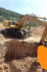 Εκσκαφέας Με Λάστιχα Liebherr 1980 921 C-thumb-4