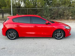 Ford Focus 2018-thumb-1