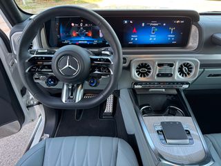 Mercedes-Benz G 63 AMG 2025-thumb-17