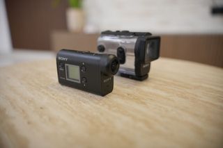 Sony HDR-AS50 Action Camer-thumb-3