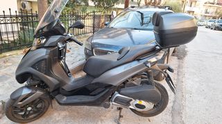 Piaggio MP3 300 LT 2013-thumb-2