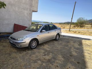 Ford Focus 2002 ghia-thumb-2