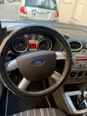 Ford Focus 2009-thumb-1