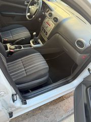 Ford Focus 2009-thumb-4