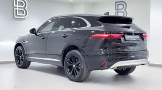 Jaguar F-Pace 2022 P400e PLUG-IN AWD R-DYNAMIC SE PANORAMA/AUTOBESIKOS-thumb-4