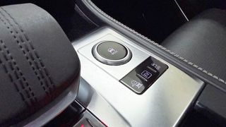 Jaguar F-Pace 2022 P400e PLUG-IN AWD R-DYNAMIC SE PANORAMA/AUTOBESIKOS-thumb-49