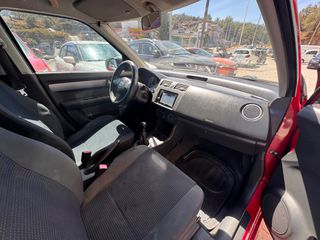 Suzuki Swift 2009-thumb-5
