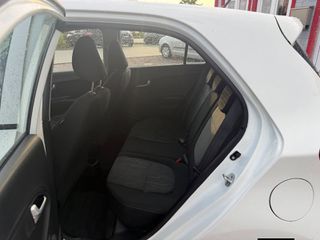 Kia Picanto 2016-thumb-3