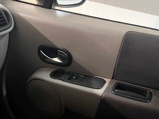 Renault Modus 2005-thumb-10