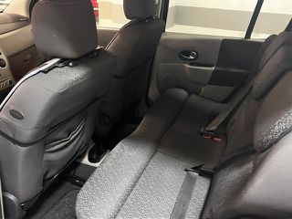 Renault Modus 2005-thumb-11