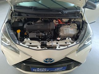 Toyota Yaris 2019 HYBRID "20 YEARS" LED!!-thumb-19