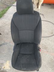 toyota ayris corola-thumb-1