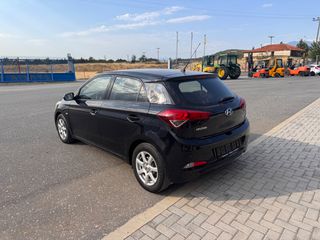 Hyundai i 20 2016-thumb-2