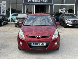 Hyundai i 30 2010-thumb-1