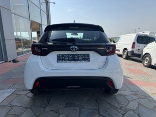 Toyota Yaris 2022 *ΕΛΛΗΝΙΚΗΣ ΑΝΤ. *HYBRID * CARPLAY * SERVICE TOYOTA * ΤΕΛΗ 0-thumb-5