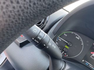 Toyota Yaris 2022 *ΕΛΛΗΝΙΚΗΣ ΑΝΤ. *HYBRID * CARPLAY * SERVICE TOYOTA * ΤΕΛΗ 0-thumb-23