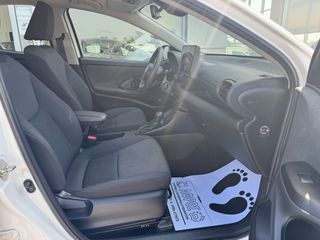 Toyota Yaris 2022 *ΕΛΛΗΝΙΚΗΣ ΑΝΤ. *HYBRID * CARPLAY * SERVICE TOYOTA * ΤΕΛΗ 0-thumb-24