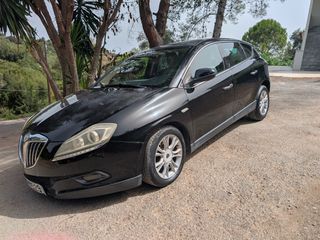 Lancia Delta 2008 1.4 T-jet Platino