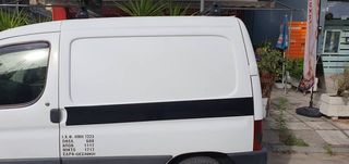 Peugeot Partner 2002-thumb-3