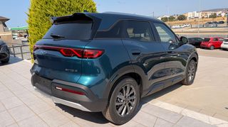 BYD ATTO 2 2026 DM-i Boost Plug-In Hybrid Compact SUV-thumb-6