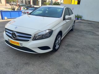 Mercedes-Benz C 180 2014-thumb-2