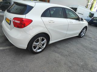 Mercedes-Benz C 180 2014-thumb-14