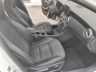 Mercedes-Benz C 180 2014-thumb-23
