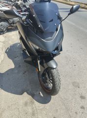 Yamaha TMAX 560 Tech Max 2026