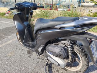 Honda SH 125i 2021-thumb-3